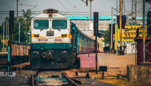 South Central Raiways to run 62 spectial trains from telugu states to sabarimala 3