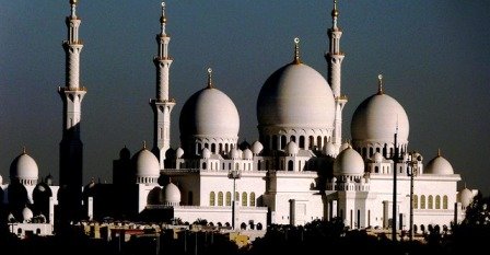 United Arab Emirates : యూఏఈలో తప్పకుండా చూడాల్సిన 10 ప్రదేశాలు 3 Prayanikudu