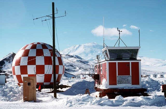 Scientific Centers on Antarctica