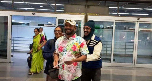 Naa Anveshana Met His Parents In Thailand