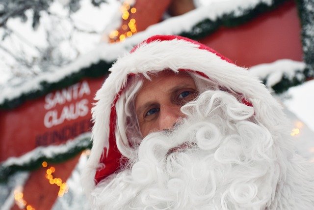 ఇక్కడ క్రిస్మస్ తాతతో ఫోటో దిగవచ్చ | Santa Claus Village 2 Santa Claus in Santa Claus Village