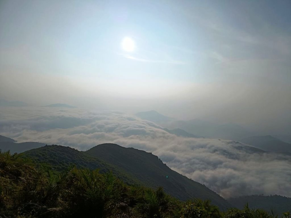 Vanjangi Trek : వింటర్లో వంజంగి ఎందుకు వెళ్లాలి ? ఈ 10 కారణాలు చదవండి 3 10 Reasons To Visit Vanjangi HIlls