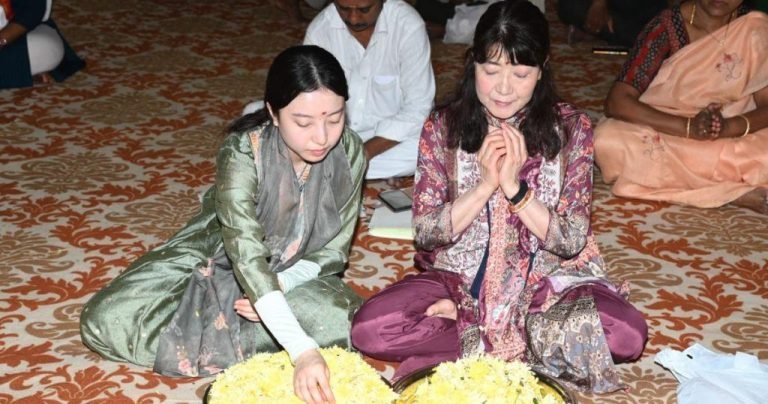Japanese Women In Vijayawada Kananadurgamma Pushparchana Seva