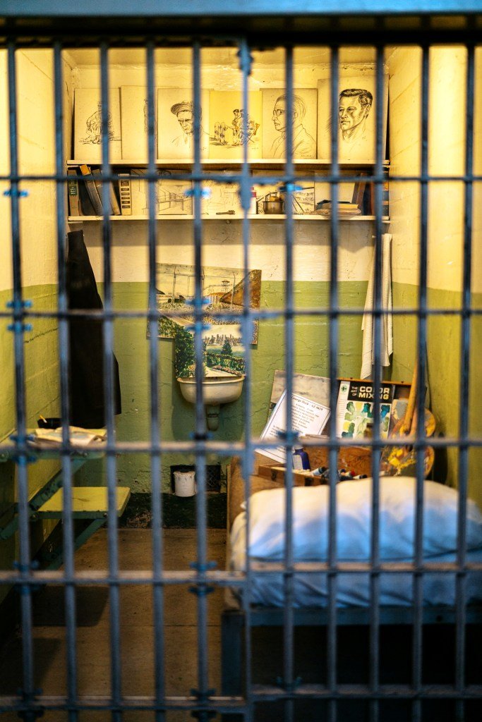 Alcatraz : 1963 లో మూసిన భయంకరమైన జైలును మళ్లీ తెరవమన్న ట్రంప్… 5 alcatraz jail