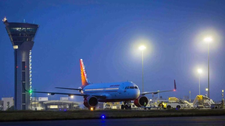 Hyderabad Airport : గ్లోబల్ హబ్ గా హైదరాబాద్.. అంతర్జాతీయ నగరాలకు ఇక డైరెక్టు ఫ్లైట్స్