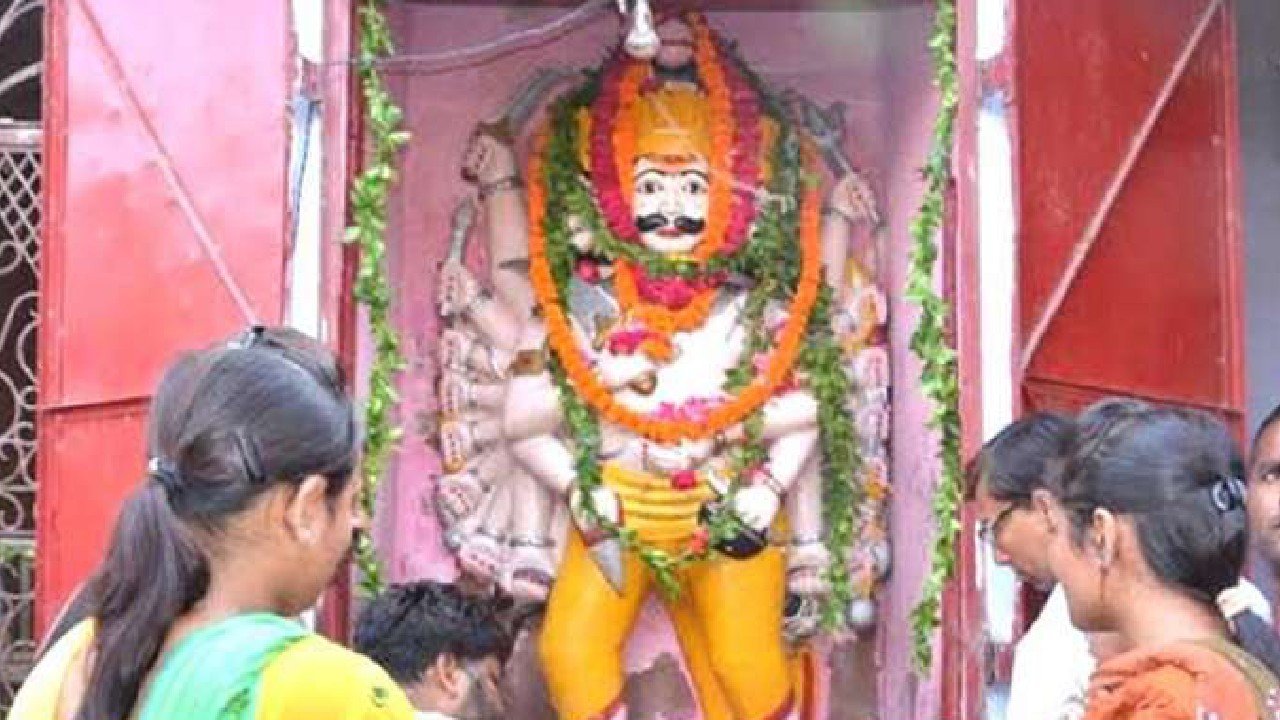 Prayanikudu