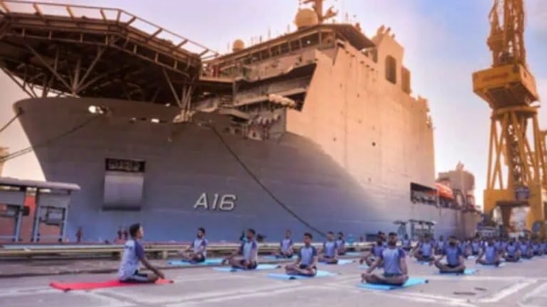 Yoga Day : సముద్రంలో యోగా చేయనున్న భారత నావికాదళం.. ప్రపంచ యోగా దినోత్సవం సందర్భంగా ప్రత్యేక ఏర్పాట్లు
