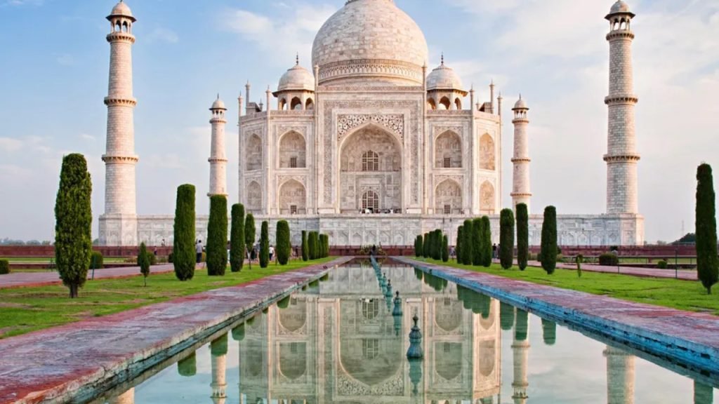 Indian Architecture : భారతీయ ఆర్కిటెక్చర్ వైభవం.. ప్రపంచానికి స్ఫూర్తినిస్తున్న 10 ఇంజనీరింగ్ అద్భుతాలు 2 Prayanikudu
