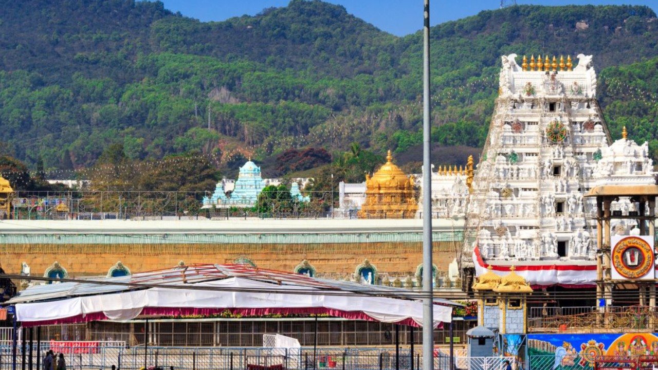 Prayanikudu