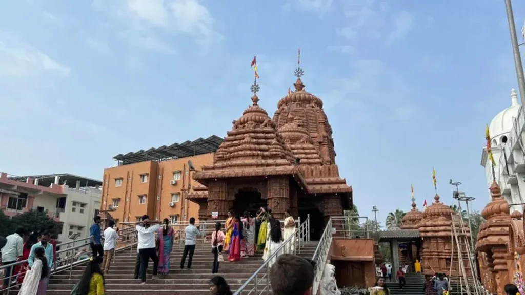 Prayanikudu