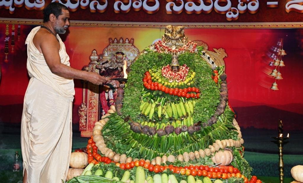 Shakambari Ustavalu History in telugu (2)