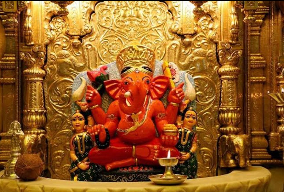 Ganesh Chaturthi 2025: ఈ వినాయక చవితికి తప్పక సందర్శించాల్సిన 5 అద్భుతమైన దేవాలయాలివే 2 Prayanikudu