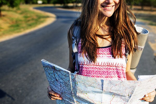 Travel Tips 23: ఒంటరిగా ప్రయాణించే మహిళలు సేఫ్టీ కోసం తప్పక పాటించాల్సిన 10 నియమాలివే 2 Prayanikudu