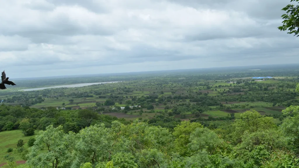 Honeymoon Spots : కొత్తగా పెళ్లయిందా.. అయితే హైదరాబాద్కు దగ్గరలో బెస్ట్ హనీమూన్ స్పాట్స్ ఇవే 2 Prayanikudu