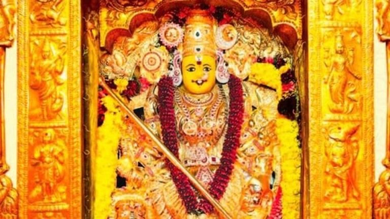 Navaratri : నేడు దుర్గాష్టమి.. దుర్గాదేవీగా దర్శనం ఇచ్చిన విజయవాడ కనకదుర్గమ్మ