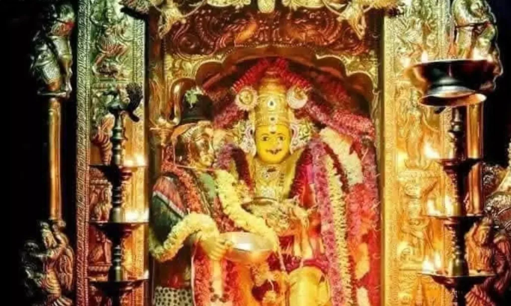 Vijayawada : మూడవ రోజుకు చేరుకున్న దసరా ఉత్సవాలు.. అన్నపూర్ణాదేవీగా అమ్మవారు 2 Prayanikudu