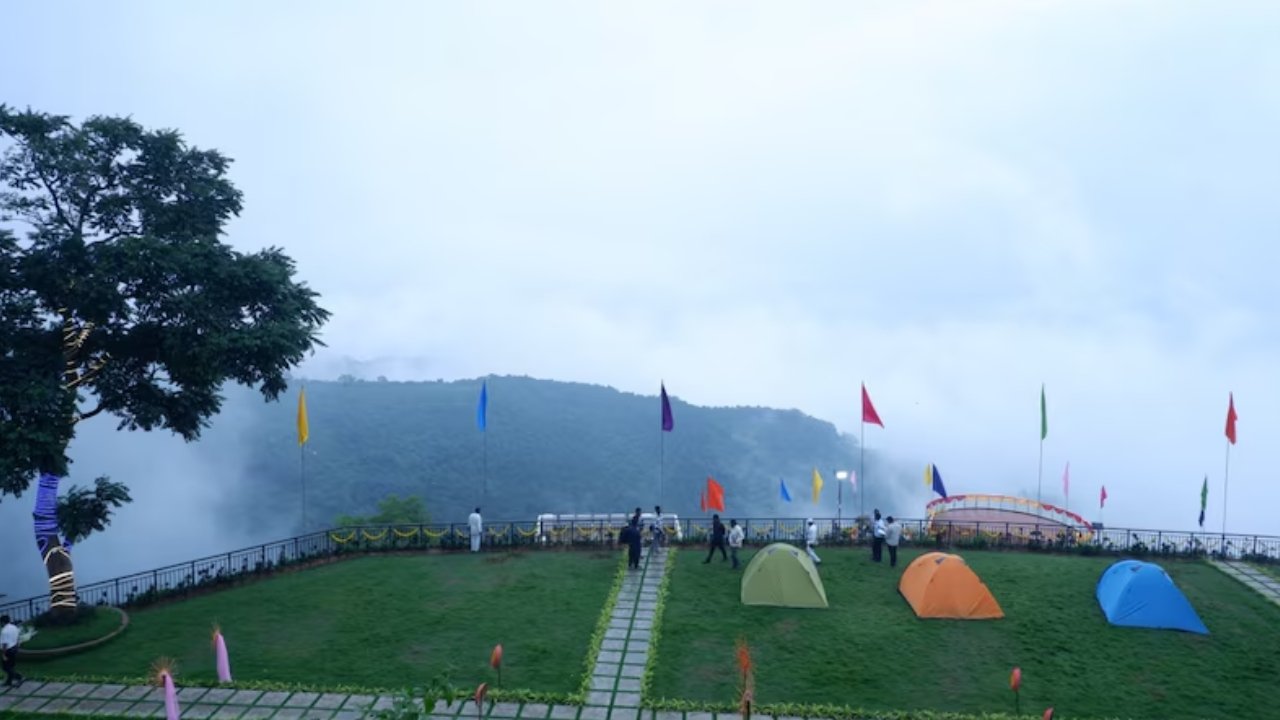 Prayanikudu