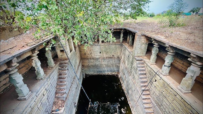 Kakatiya Secret Stepwell : కాకతీయుల సీక్రెట్ మెట్ల బావి.. ఎక్కడ ఉంది ఎలా వెళ్లాలో తెలుసా ? 2 Prayanikudu