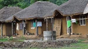 Kurma Village : కరెంట్ లేదు.. ఫోన్ లేదు.. శ్రీకాకుళం జిల్లాలో వింత గ్రామం.. చూస్తే షాకవుతారు! 2 Prayanikudu