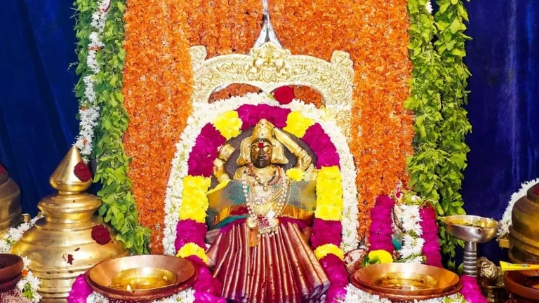 శ్రీ పైడితల్లి అమ్మవారు..యుద్ధాలు వద్దు, శాంతే ముఖ్యం అన్న దేవత కథ | Sri Paidithalli Ammavaru