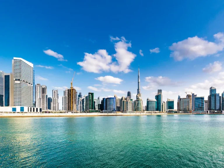 Dubais Water Secret : దుబాయ్ నీటి రహస్యం.. ఎడారిలో తాగునీరు ఎలా అందుతోంది? ప్రపంచాన్ని ఆశ్చర్యపరిచే టెక్నాలజీ