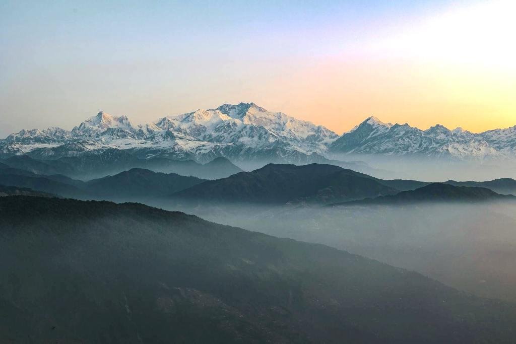Best Sunrise Viewpoints in India darjeeling