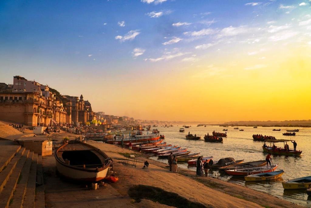 Best Sunrise Viewpoints in India auli