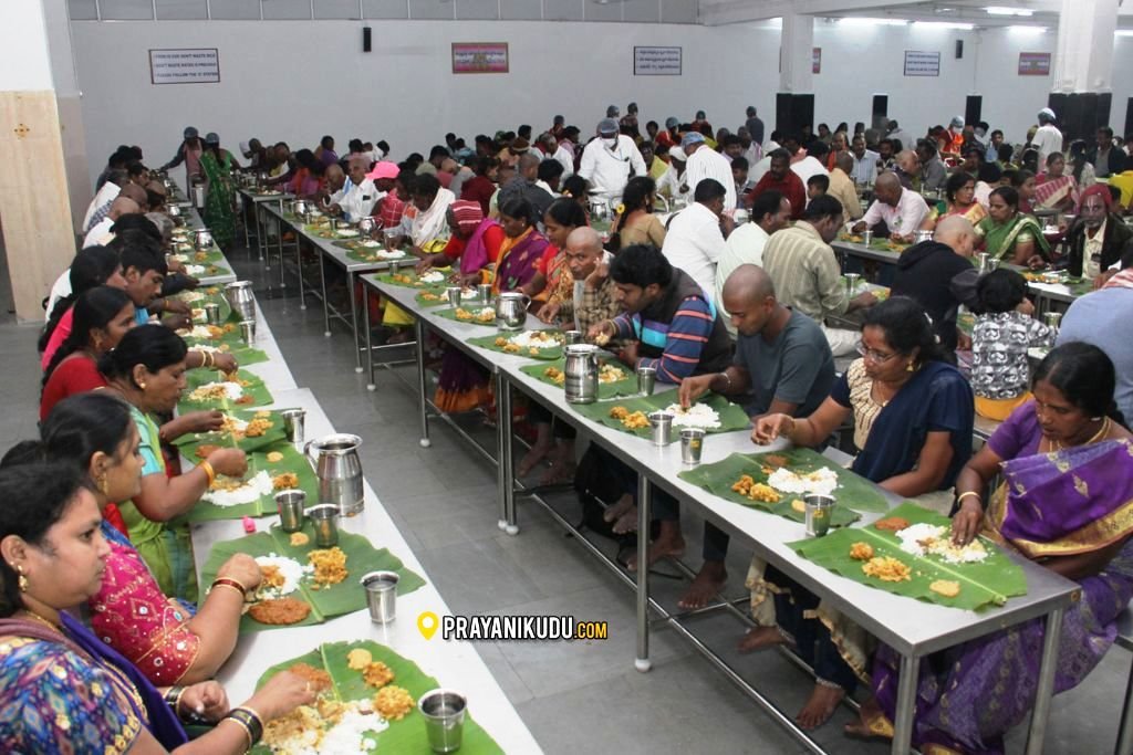 Devotees Having Fresh and Tastey Meals At TTD Annaprasada Centre in Tirumala
